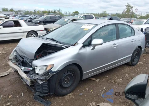 2011 Honda Civic Lx z USA, uszkodzony, nr VIN 19XFA1F50BE042761